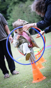 Gute Laune beim Kinder- und Familienfest zum 60. Jubiläum 3 reifen mit kind